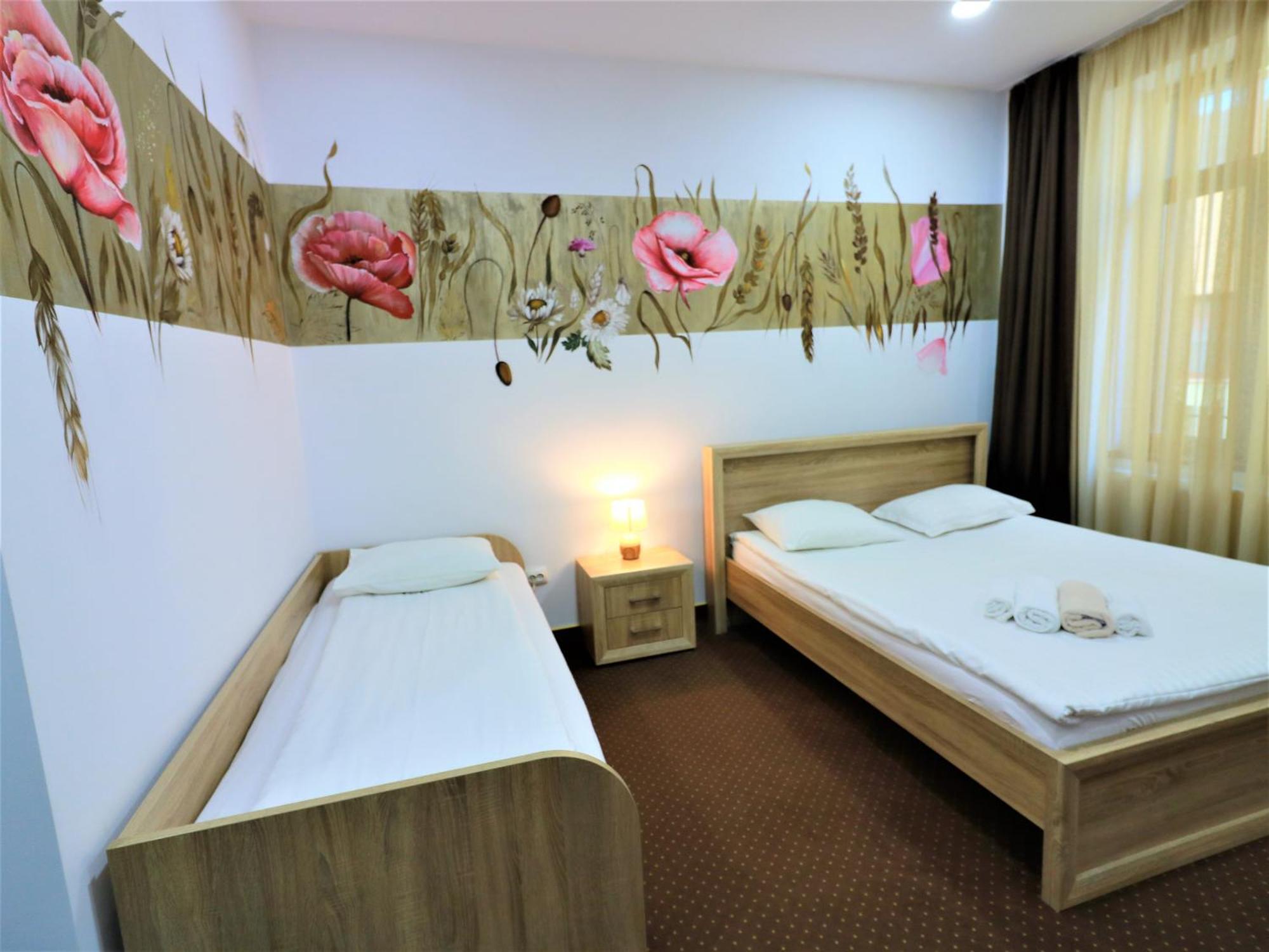 Flowers House Sibiu Luaran gambar
