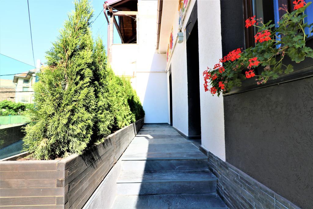 Flowers House Sibiu Luaran gambar