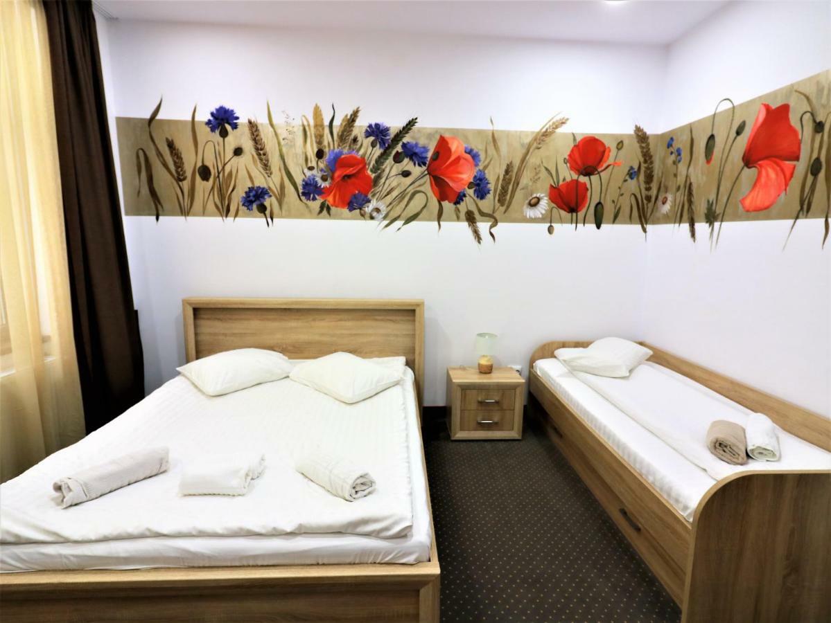 Flowers House Sibiu Luaran gambar