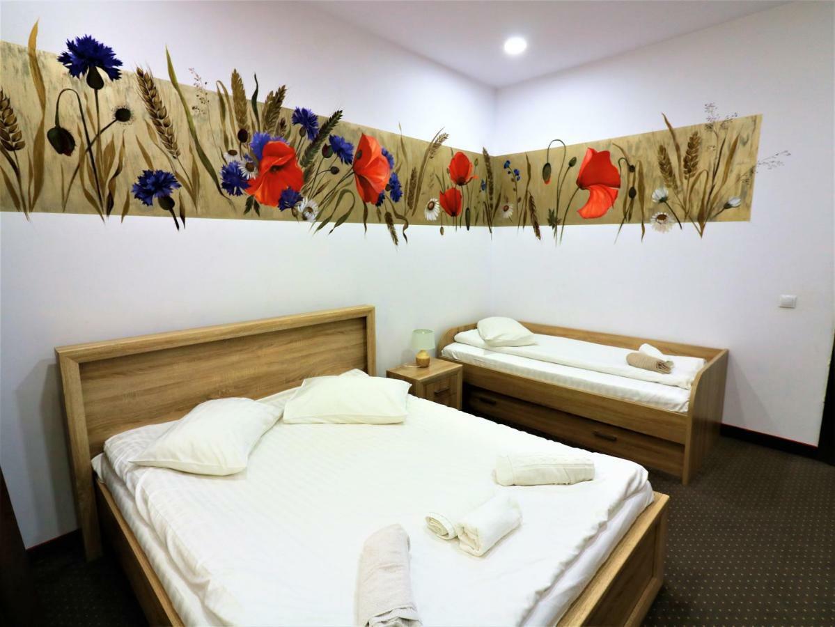 Flowers House Sibiu Luaran gambar