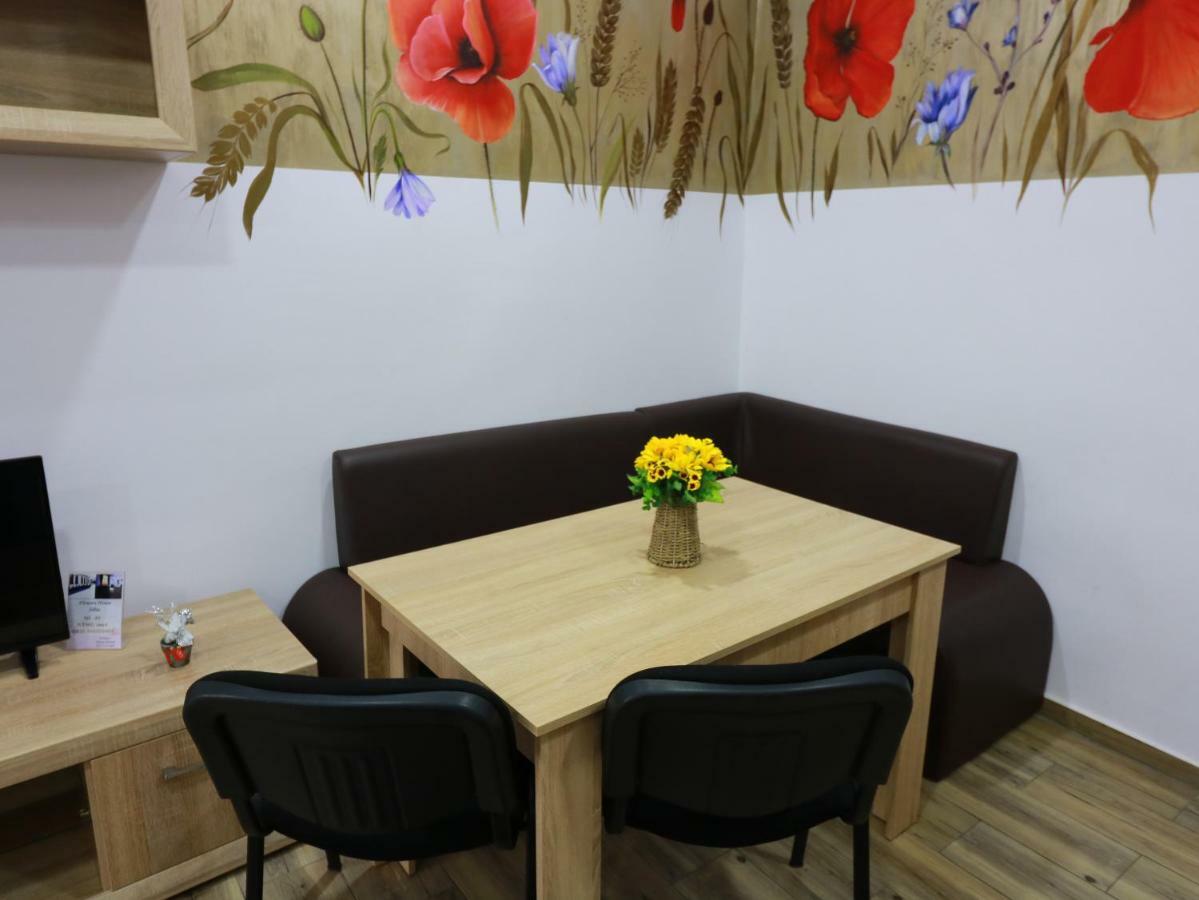 Flowers House Sibiu Luaran gambar