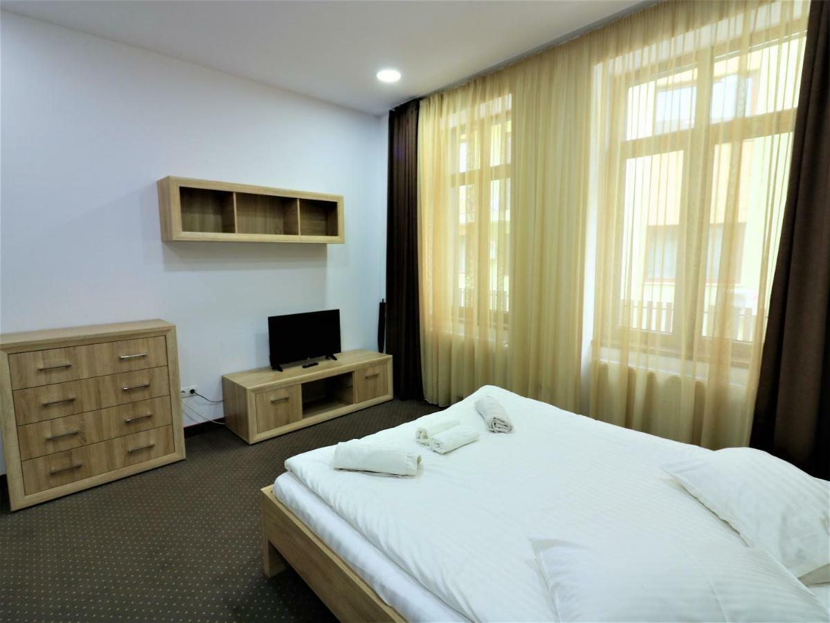 Flowers House Sibiu Luaran gambar